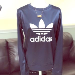 Sateen Adidas crew neck size small.